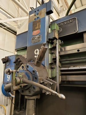 36" Bullard #Cutmaster-75, vertical turret lathe, 4-jaw chuck, flush floor dsgn, full pendant controls, 1954 - Image 2