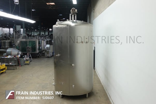 Mueller #3000GAL, 3000 gallon 304 Stainless Steel jacketed processor, 84" dia. x 128" straight wall, 18" - Image 3