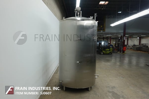 Mueller #3000GAL, 3000 gallon 304 Stainless Steel jacketed processor, 84" dia. x 128" straight wall, 18" - Image 4