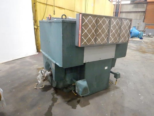 42" Valmet #JC-041-9870666-01, refiner with Reliance type P 2000 HP motor, 2000 - Image 2