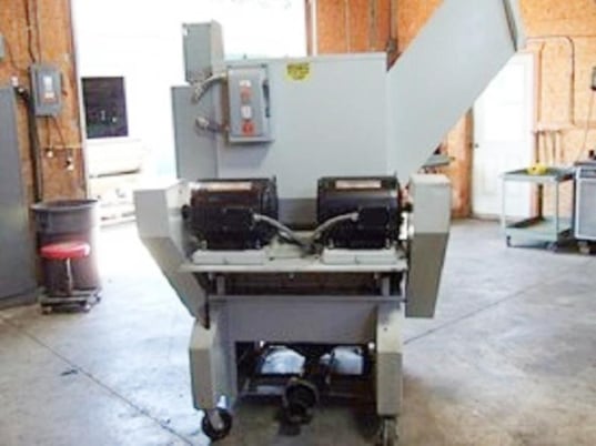 Nelmor #GL12 29.5" -P1, Granulator, 40 HP ((2) 20 HP ), 12" x 29.5 Throat, Rotor Closed, Knives 3 Fly 2 Beds - Image 1