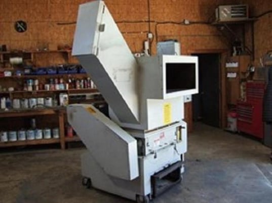 Nelmor #GL12 29.5" -P1, Granulator, 40 HP ((2) 20 HP ), 12" x 29.5 Throat, Rotor Closed, Knives 3 Fly 2 Beds - Image 3