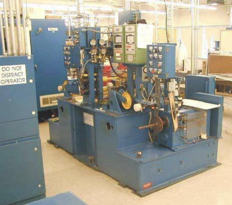 BHS Torin, 2HI/4 Hi flattening mill w/reversing traverse winders, 2" width roll,.875" roll diameter - Image 2