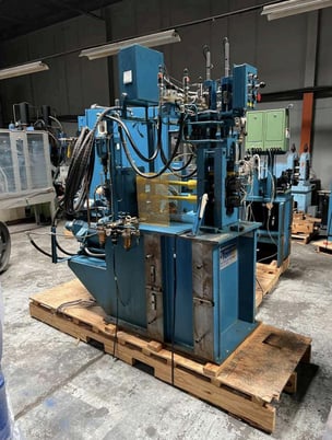 BHS Torin, 2HI/4 Hi flattening mill w/reversing traverse winders, 2" width roll,.875" roll diameter - Image 5