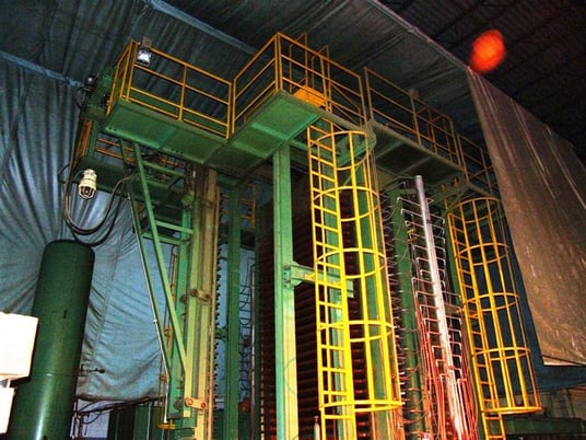 Yamamoto HE2-500-30W, Multi-Opening Plywood Hot Press, 30-opening, 500 Ton, 4.7" daylight, 54" x 108" x 1.5" - Image 2