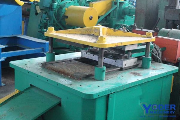 Yoder, cut-off press, 2 stroke, 1-1/4" post diameter, 4-way base, 42" pass line, 1-1/3 HP, #57629 - Image 5