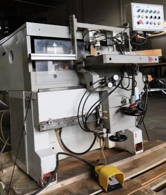 Bacci #TTF-1, Miter/Mortise/Tenon Door Machine, 45 deg miter frame door production, 3 HP w/400 mm blade - Image 2