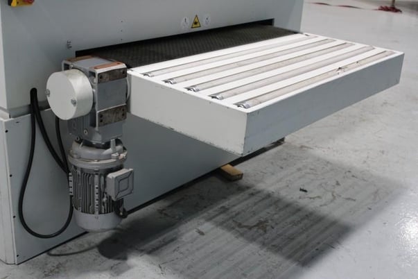53" Dmc #SY-TC-1350, 4-Head Wide Belt, 6.8" workpiece thickness, 10" drum, 53" x 103" abrasive belt, 2012 - Image 8