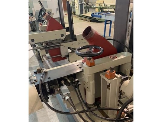 Friulmac #Dual-Feed, Double End Trim Saw, 79" saw to saw opening, 79" L x 6-3/4" width x 2-3/8" thickness - Image 5
