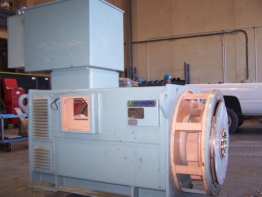 1000 KW Hyundai, Induction generator set, S/N 3468rm-1548001, 1200rpm, 480 Volts - Image 1