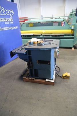1/8" x 8-5/8" Amada #CSW-220, heavy duty corner front & rear edge notcher, one shot lube sys.,blade guard - Image 7