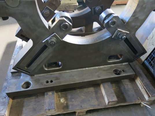 Large Lathe Steady Rests 60" Swing, 29-1/2 Bottom to Centerline, 16 Shaft diameter, 27-3/4 hole - Image 6