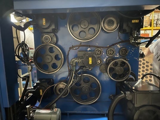 No. CSC-550 SIMCO, 5-Axis, 2 - 5 mm Wire, UpTo 70 mm Spring outside dimension, Tooling, 2004 (2 available) - Image 3