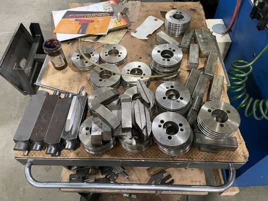 No. CSC-550 SIMCO, 5-Axis, 2 - 5 mm Wire, UpTo 70 mm Spring outside dimension, Tooling, 2004 (2 available) - Image 6