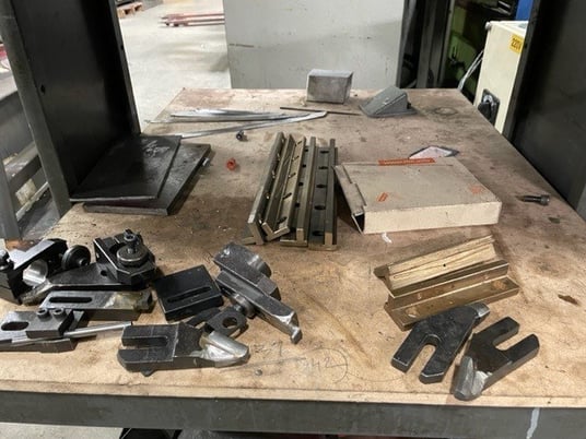 No. CSC-550 SIMCO, 5-Axis, 2 - 5 mm Wire, UpTo 70 mm Spring outside dimension, Tooling, 2004 (2 available) - Image 7