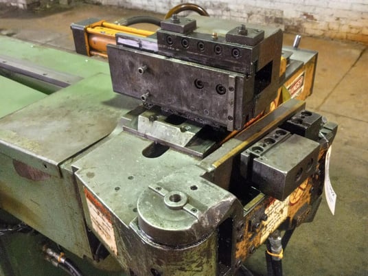 1-1/4" Miic #MC-30, CNC 2-Stack horizontal mandrel type tube bender, 3-Axis, pedestal Control - Image 3