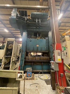 600 Ton, Niagara #SC2-600-96-60, 12" stroke, 44" Shut Height, 16" adj., 20-40 SPM, 34" windows, 60" x96" bed - Image 4