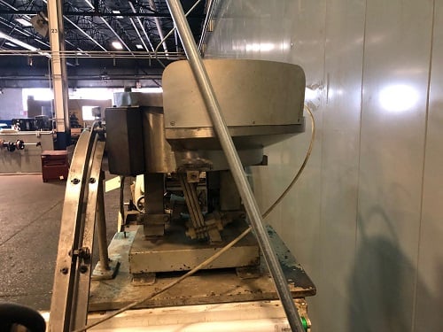 5/16" Snow #NT-2, single spindle nut tapper with Speedy Cut ST1-KU head & vibratory bowl feeder - Image 4