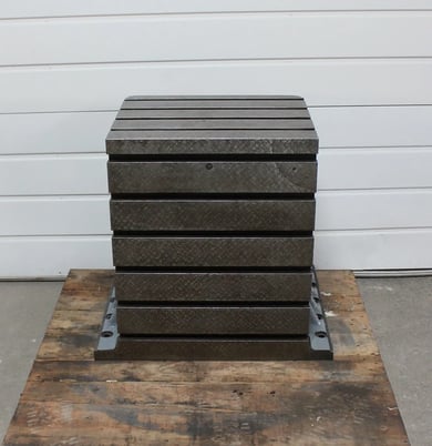 20.5" x 25" x 17.75" Devlieg #B-1158, angle plate - Image 3