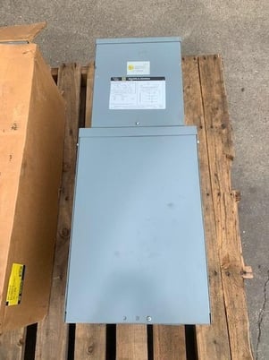 5 KVA 480 Primary, 240/120 Secondary, Square D Transformer - Image 1