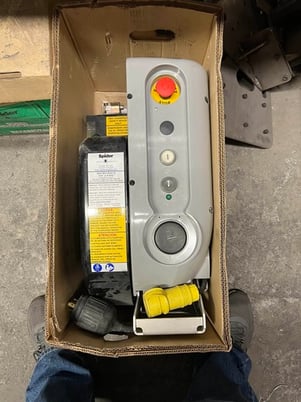 Spider #SC1500-9016 Series Traction Hoist - Image 3