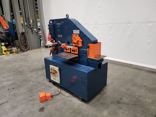 Scotchman, ironworker, 51 ton, 5 HP, 230 V., 3 phase, serial #1184M198, #15769 - Image 2