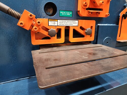 Scotchman, ironworker, 51 ton, 5 HP, 230 V., 3 phase, serial #1184M198, #15769 - Image 7