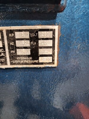 Scotchman, ironworker, 51 ton, 5 HP, 230 V., 3 phase, serial #1184M198, #15769 - Image 9