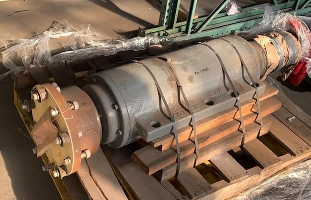 38" GL & V, 38" refiner quill, storeroom spare - Image 2