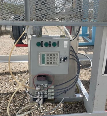 1100 gallon Stainless Steel feed hopper, 5'10" diameter x 4' T/T w/ 6' D cone bottom - Image 6