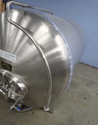350 gallon Stainless Steel Horiz. Brewery tank, 41" diameter x 48" T/T - Image 2