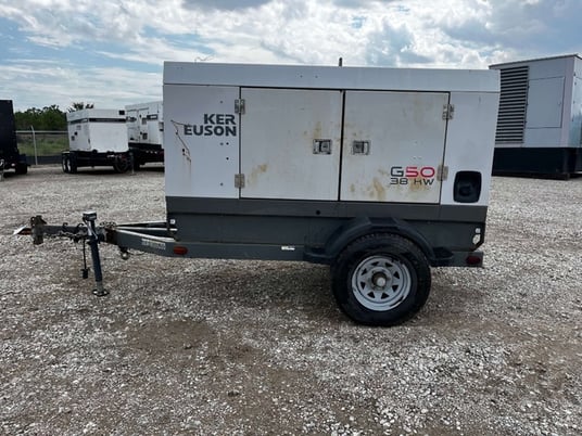 38 KW Wacker Neuson #G50, trailer mounted, sound attenuated enclosure, Tier 3, 11595 hours, 2015 - Image 1