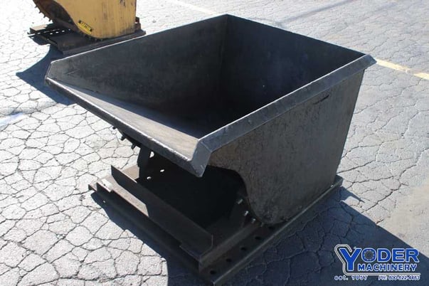 Roura self dumping hopper, 1/2 yard, 40" W x 50" L x 32" D inside, #75502 - Image 3