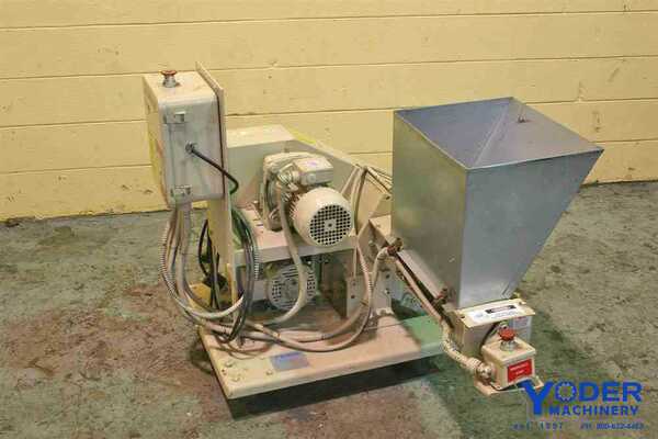 17" x 14" Nelmor #AG88M, plastic granulator, 1 HP, auger feed, 1997, #52682 - Image 1