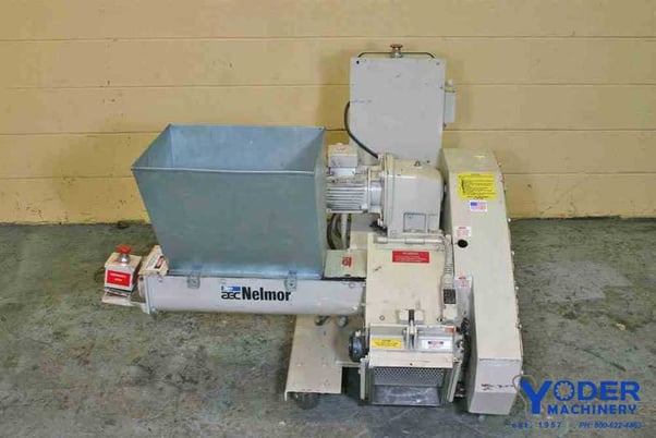 17" x 14" Nelmor #AG88M, plastic granulator, 1 HP, auger feed, 1997, #52682 - Image 3
