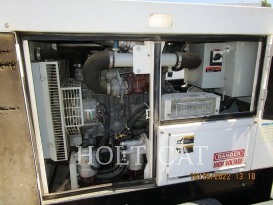 22 KW Multiquip DCA25SSIU4F, Mobile Generator Set, Diesel, 1800 RPM, 480 Volts, 12900 hours, 2013 - Image 4