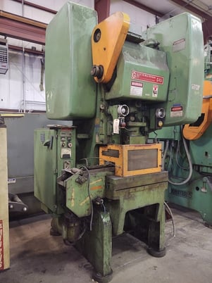 45 Ton, Bliss #C45, OBI press, 2" stroke, 12.75" Shut Height, 15 HP, 45-95 SPM vari-speed, 1978 - Image 2