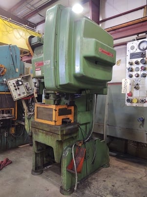 45 Ton, Bliss #C45, OBI press, 2" stroke, 12.75" Shut Height, 15 HP, 45-95 SPM vari-speed, 1978 - Image 3