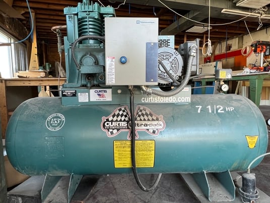 7.5 HP Curtis, Single Phase Air Compressor - Image 5
