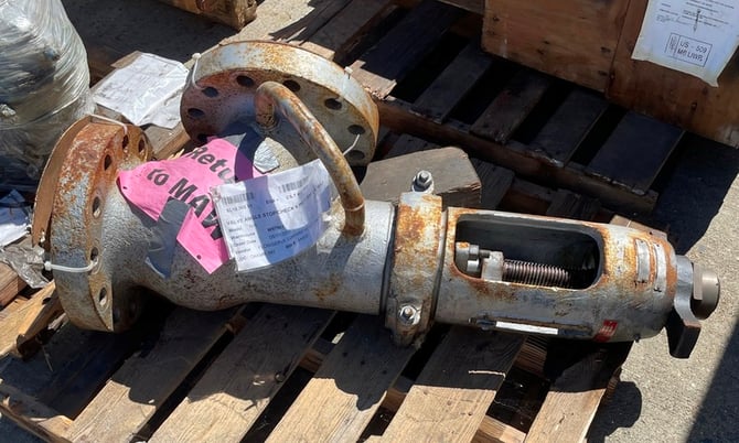 6" Rockwell Edwards steam stop angle valve, 900 lb. flange, CR13 stem - Image 1