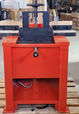 Sipest #Levigratrice-LS102/6 Profile sander, 1-1/4" spindle, tilt to 45&deg;, 2 heads, like new - Image 3