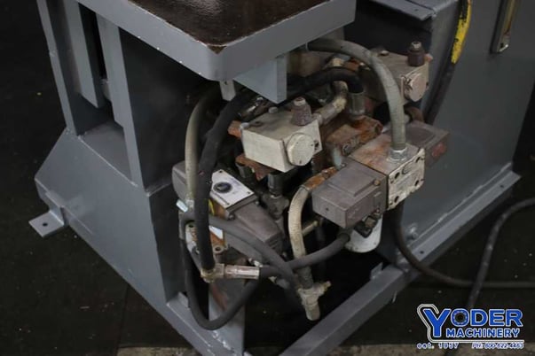 4" x 4" x 3/8" Davis #M150A, hydraulic ironworker, 70 ton, 14-1/2" throat, 7.5 HP, 30 SPM, #74830 - Image 5