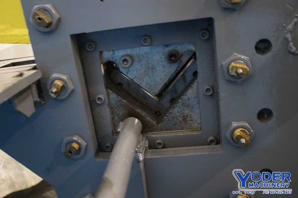 4" x 4" x 3/8" Davis #M150A, hydraulic ironworker, 70 ton, 14-1/2" throat, 7.5 HP, 30 SPM, #74830 - Image 10