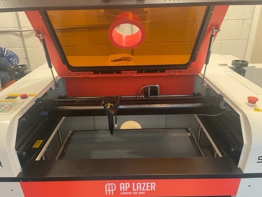 Associated Pacific #SN2816, Laser Engraver, 28" x 16", Low Hours, 2019 - Image 2