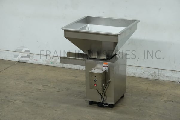 Ohlson #SH-2SS, vibratory feeder, 9" wide x 28" long, Stainless Steel bed, mounted on Stainless Steel legs & - Image 5