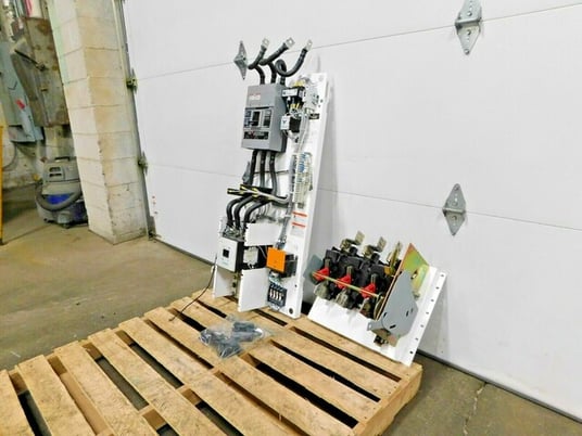 Siemens, Tiastar, MCC Panel, 400 amp, 3-phase, 60 HZ, 480 Volts, 300 HP starter - Image 3