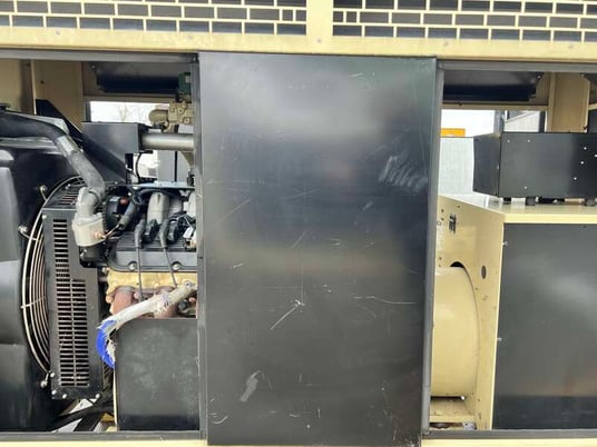 125 KW Kohler #125RZG, Natural gas / propane generator set, 120/208 Volts, 195 HP, 424 hours, GM 8.1L engine - Image 6