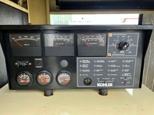 125 KW Kohler #125RZG, Natural gas / propane generator set, 120/208 Volts, 195 HP, 424 hours, GM 8.1L engine - Image 8