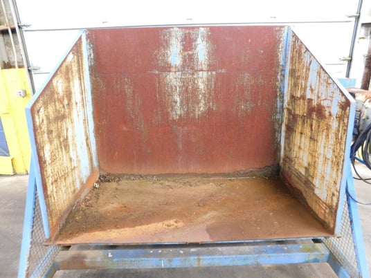 Electric loading box dumper, 82-1/2" wide, 0.66 KW, 277/480 V. - Image 7