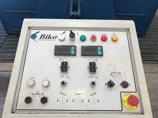 10' x 2-1/3" Faccin-Biko 33158,3-Roll, 22.8" upper roll, hydraulic drop end & roll adj, 75HP, 2014 - Image 2